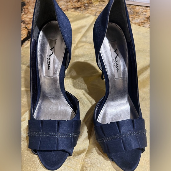 Elegant Navy Blue Peep-Toe Heels - Picture 3 of 17